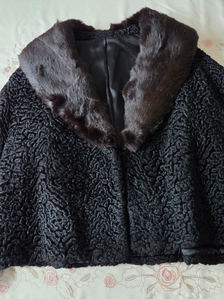 Vintage Persian Lambswool And Mink Collar Short Jacket